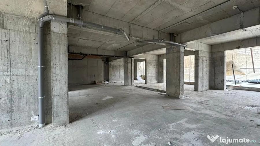 Spațiu comercial, de 213 mp, în Obor