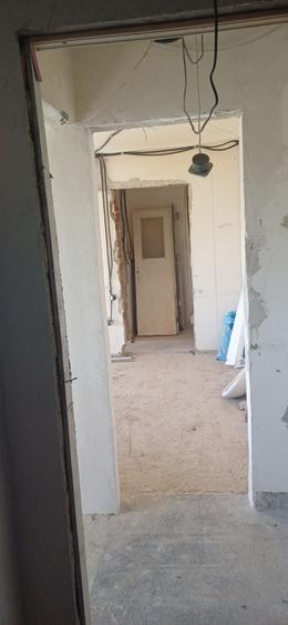 Apartament cu 3 camere în Nord
