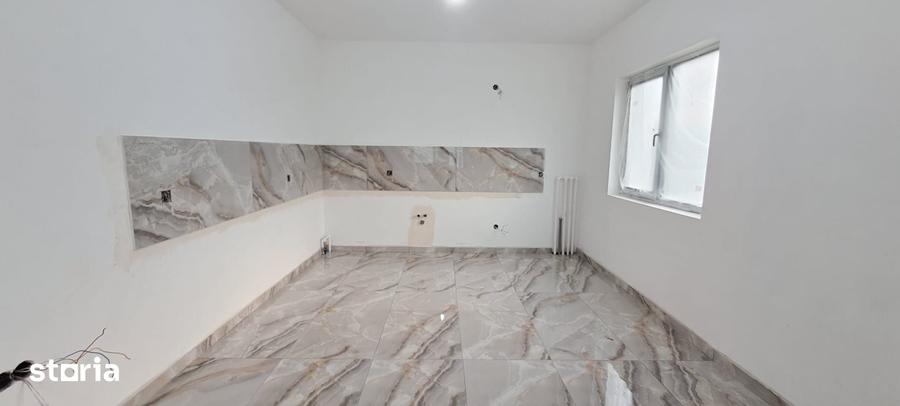 Casă cu 4 camere cu Teren 500 Mp în Dragomirești-Vale