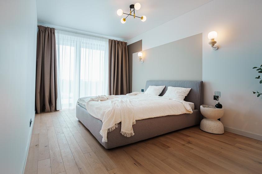 Apartament cu 2 camere semidecomandat în Tei