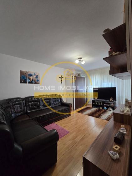 Apartament cu 2 camere decomandat, mobilat în Alexandru cel Bun