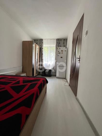 Apartament cu 2 camere decomandat, mobilat în Găești