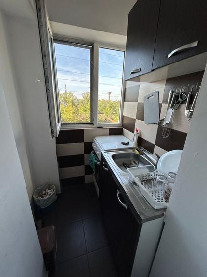 Garsonieră decomandată în Rogerius