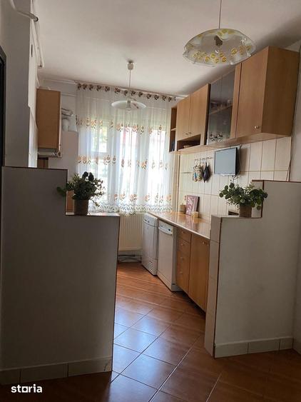Apartament cu 3 camere semidecomandate, Centru - 15