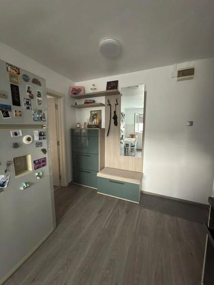 Apartament cu 2 camere semidecomandat în Vest