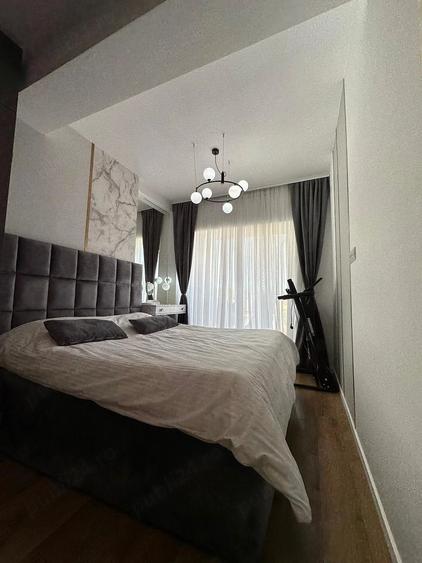 Apartament cu 2 camere decomandat în Soarelui