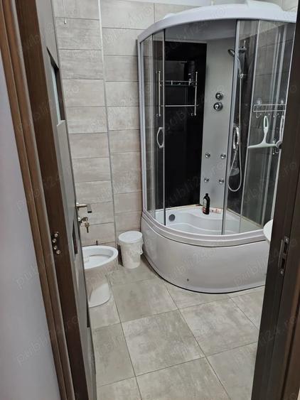 Garsonieră decomandată în Ostroveni