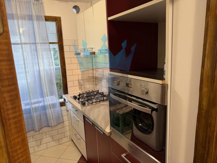 Apartament cu 2 camere decomandat, mobilat în Titan