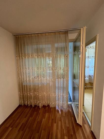 Garsonieră  Aparatorii Patriei Etaj Intermediar - 2