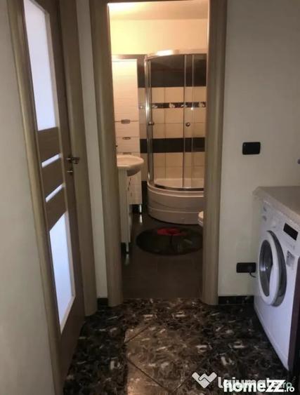 Apartament cu 3 camere decomandat în 1 Mai