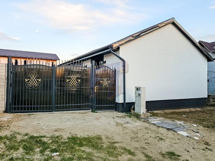 Casă individuală cu 3 camere cu Teren 144 Mp în Nord
