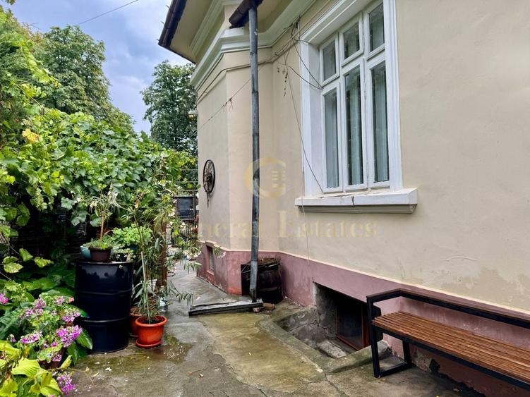 Casă individuală cu 4 camere cu Teren 270 Mp în Copou