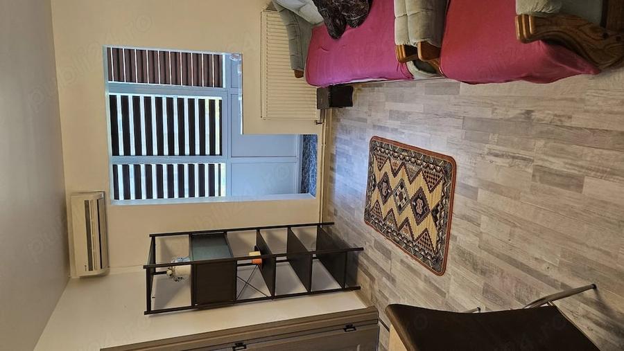 Apartament cu 3 camere semidecomandat în Circumvalațiunii