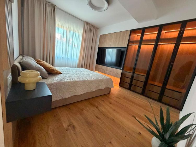 Apartament cu 3 camere decomandat în Unirii
