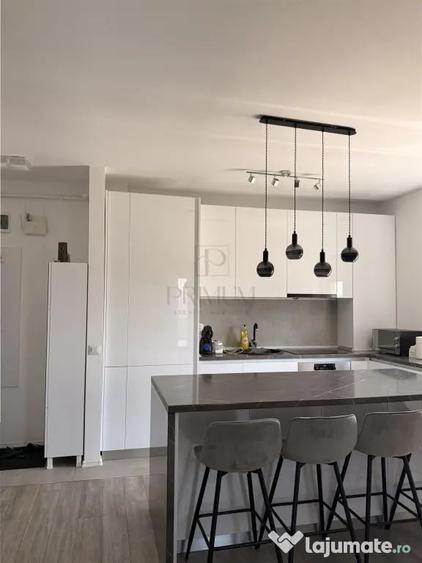 Apartament cu 2 camere decomandat în Giroc