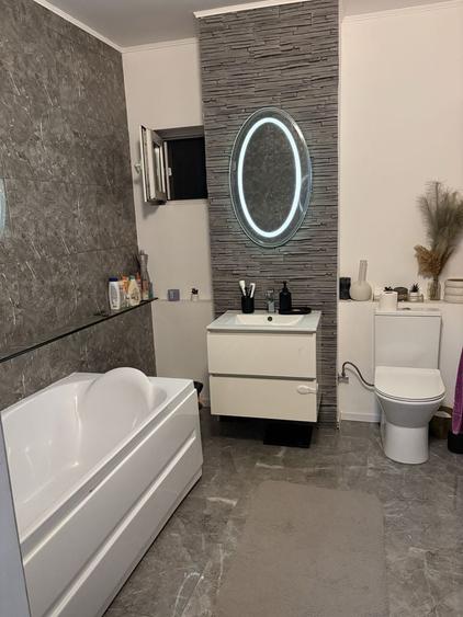 Apartament cu 2 camere decomandat în Jilava