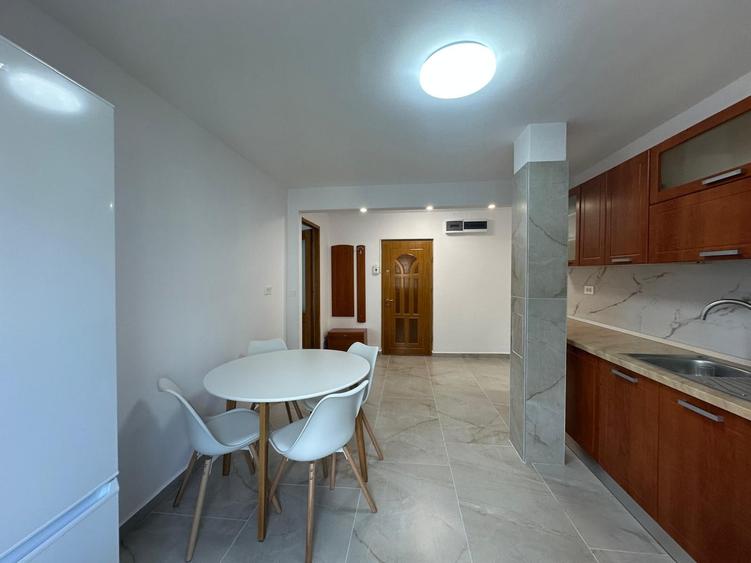 Apartament cu 2 camere decomandat, mobilat în Vitan Mall