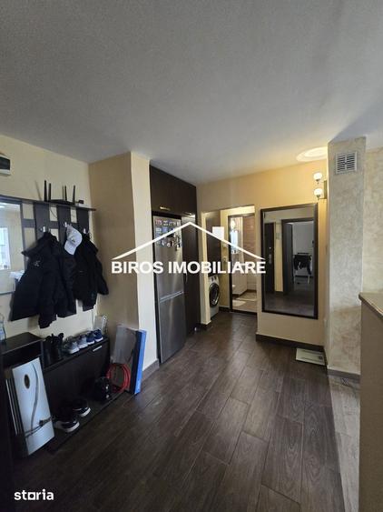 Apartament cu 2 camere decomandat în Valea Rosie