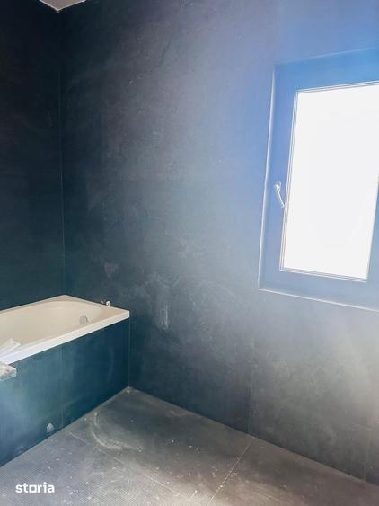 Casă cu 4 camere cu Teren 340 Mp în Dumbrăvița