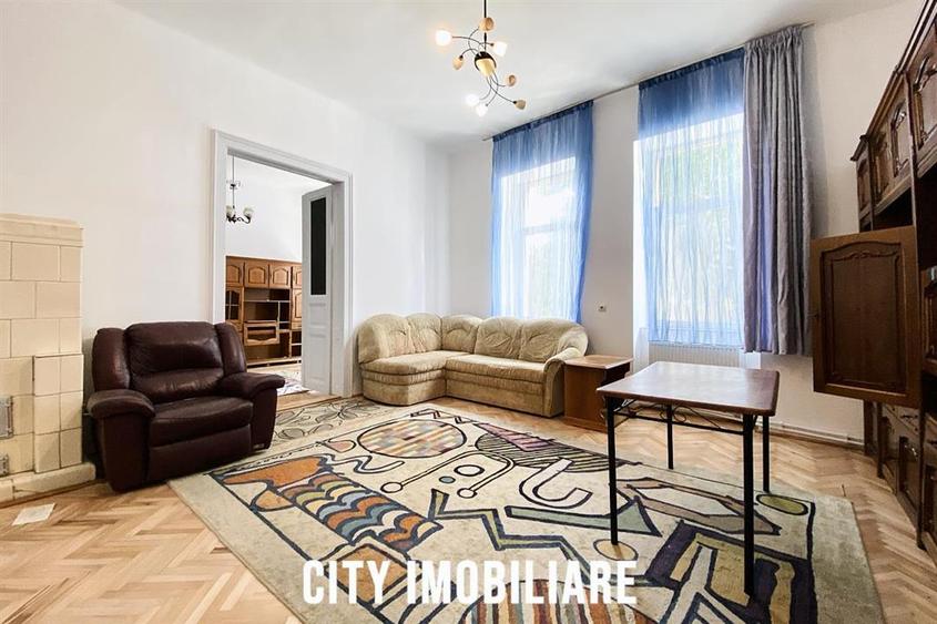 Apartament cu 4 camere circular, mobilat în Gruia