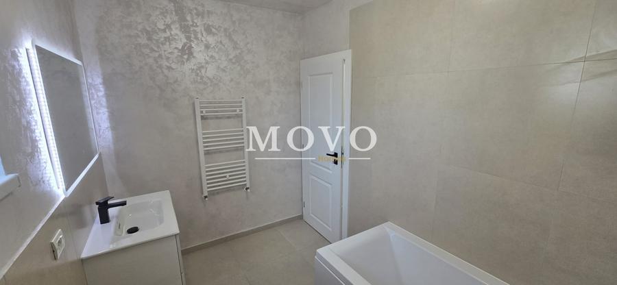 Duplex cu 4 camere cu Canalizare în Giroc