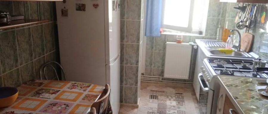 Apartament cu 2 camere semidecomandat, mobilat în Noua