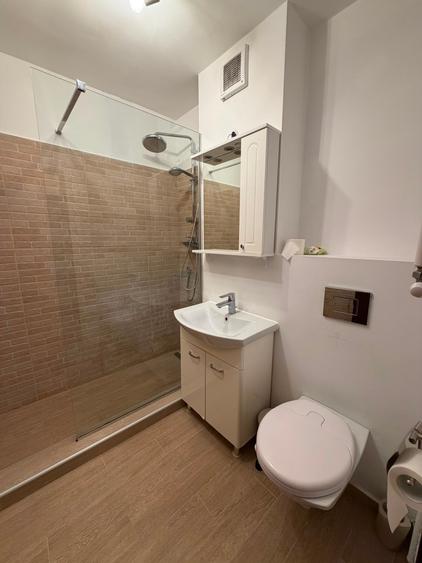Apartament cu 2 camere semidecomandat în Crângași