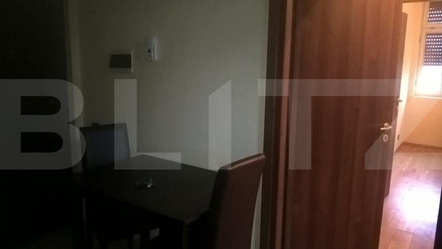 Apartament cu 2 camere decomandat, mobilat în P-ța Unirii