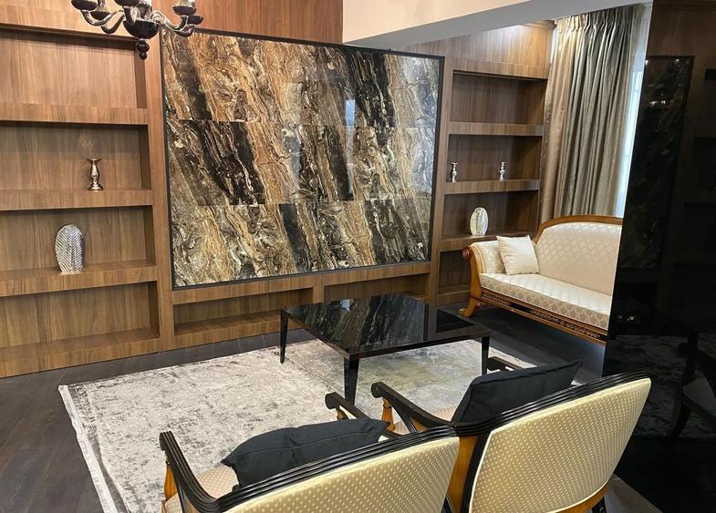 Apartament cu 4 camere decomandat în Herăstrău