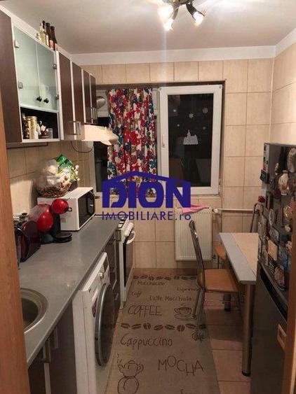 Apartament cu 2 camere semidecomandat, mobilat în Timișoara
