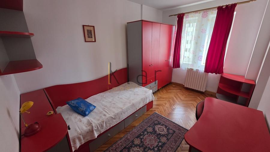 Apartament cu 4 camere decomandat, mobilat în Zorilor