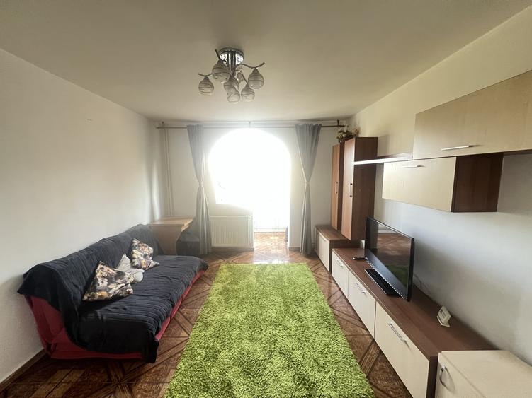 De-Inchiriat-Apartament-2-Camere-Parcare-Tractorul - 1
