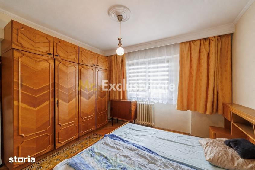 Apartament cu 3 camere în Craiovei