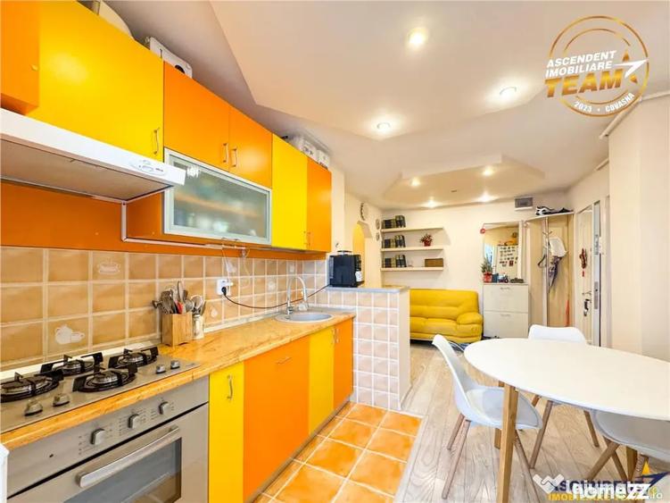 Apartament cu 2 camere decomandat în Central