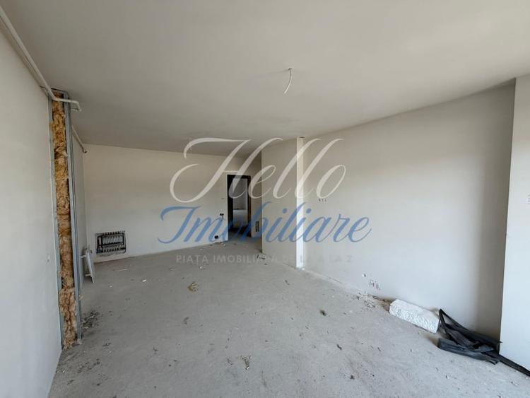 Apartament cu 2 camere semidecomandat în Florești