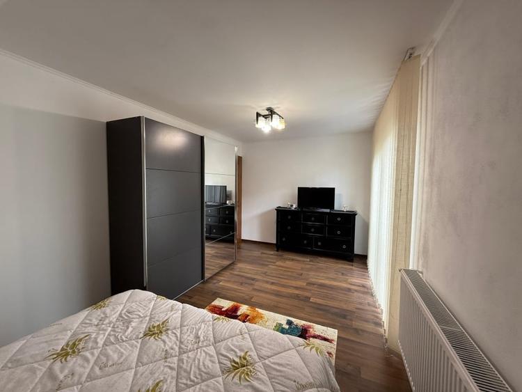 Duplex cu 4 camere cu Canalizare în Ampoi 3