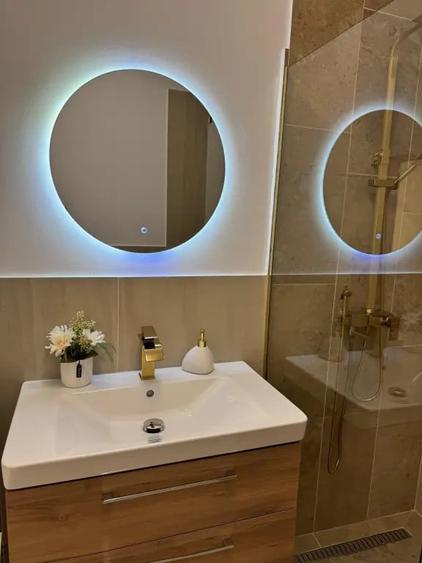 Apartament cu 2 camere semidecomandat în Florești