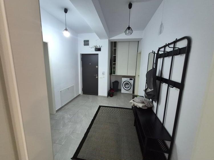 Apartament cu 2 camere decomandat, mobilat în 13 Septembrie
