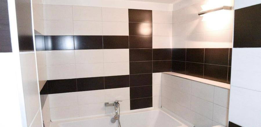 Apartament cu 3 camere decomandat, mobilat în Dristor
