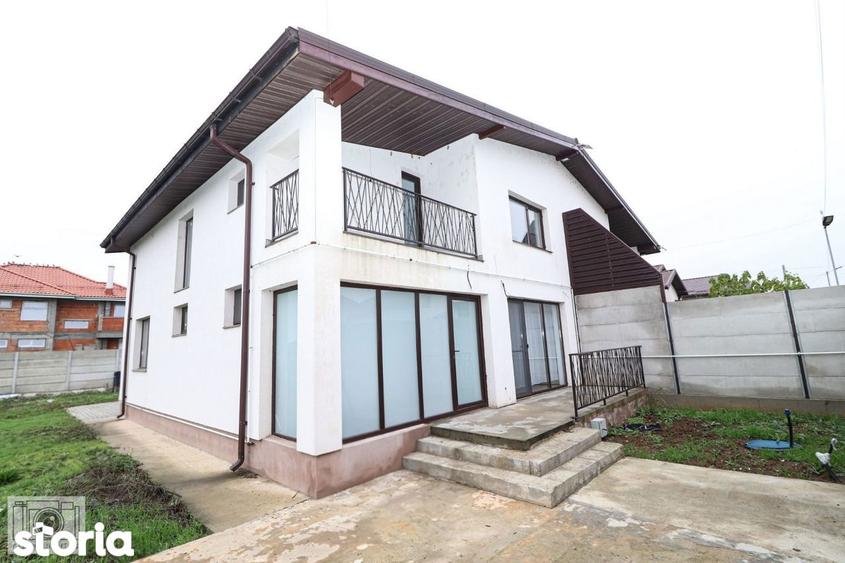 Casă cu 5 camere decomandat cu Canalizare în Ciorogârla