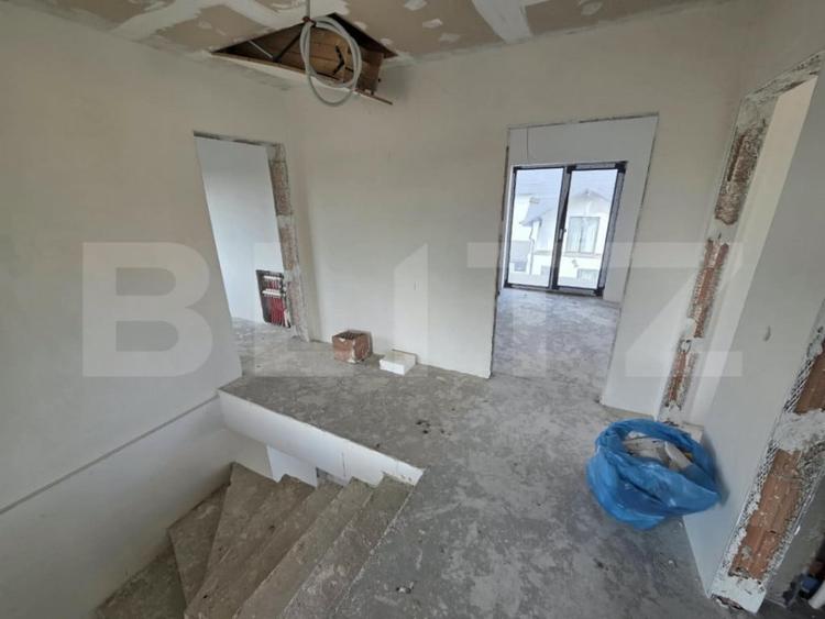 Casă cu 3 camere cu Teren 962 Mp în Nord