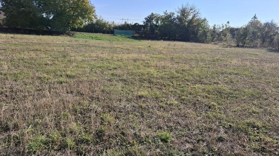 Teren de 851 mp, în Ștefănești