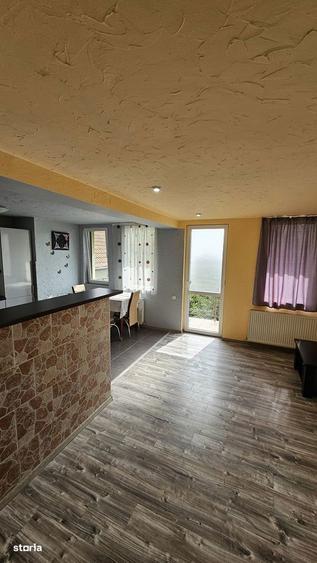 Apartament cu 3 camere în Dâmbul Rotund