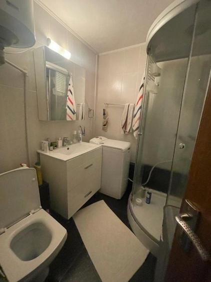 Apartament cu 2 camere semidecomandat, mobilat în Tineretului