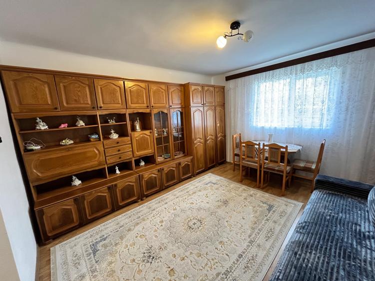 Casă cu 3 camere în Tritenii de Jos