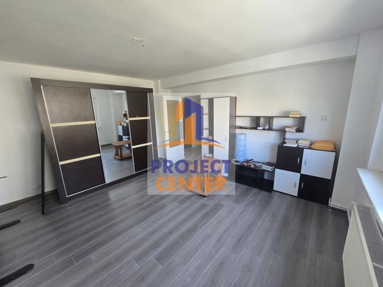Garsonieră decomandată în Găvana 3