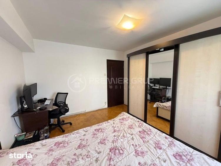 Apartament cu 4 camere decomandat în Păcurari
