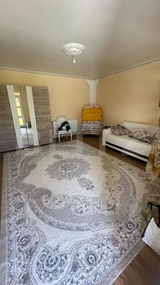 Casă individuală cu 3 camere cu Canalizare în Cristești