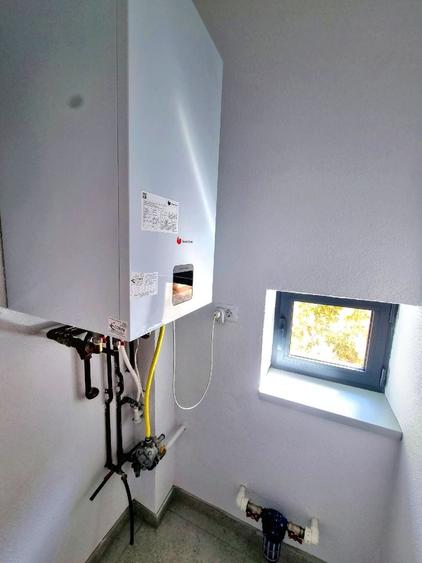 Duplex cu 5 camere cu Canalizare în Dumbrăvița