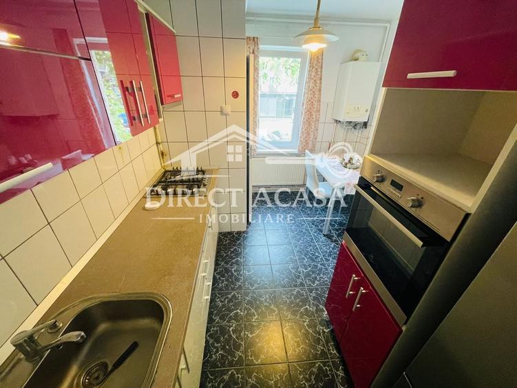 Apartament cu 3 camere decomandat în Tudor